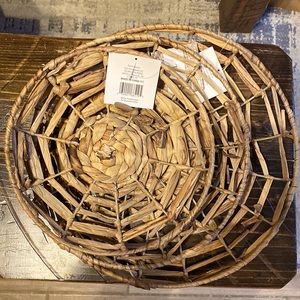 Set of 3 wicker trays/plates